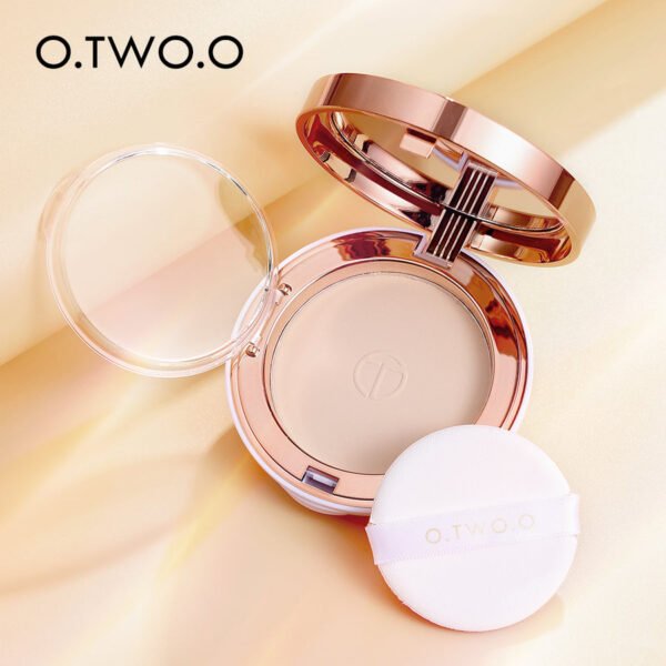 O.TWO.O Silky Moisturizing Makeup Setting Powder