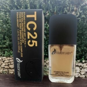 Touch Lady Studio Fix Fluid SPF 15/PA++