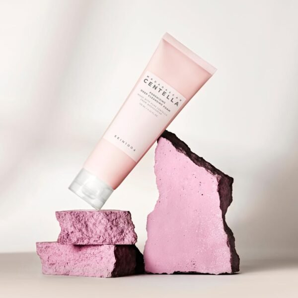 61PsSm-WKzL._SL1500_ SKIN1004 Madagascar Centella Poremizing Deep Cleansing Foam – 125ml