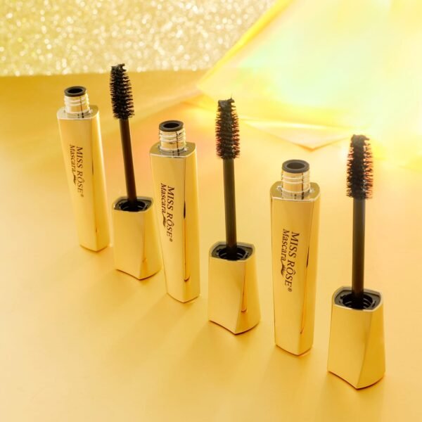 Miss Rose Glance Back and waterproof Mascara