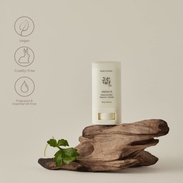 Beauty of Joseon Matte Sun Stick : Mugwort+Camelia (SPF 50+ PA++++) 18g